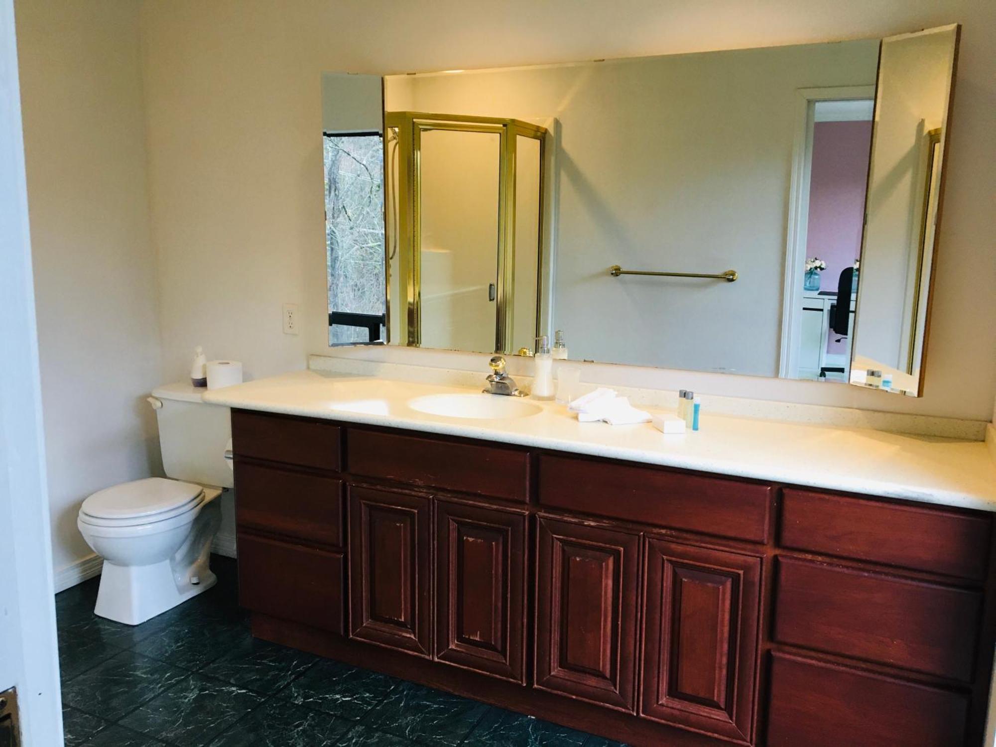 Creekside City Center Suite North Vancouver Zewnętrze zdjęcie